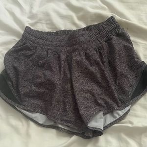 Heather Black Lululemon Hotty Hot Shorts Size 2